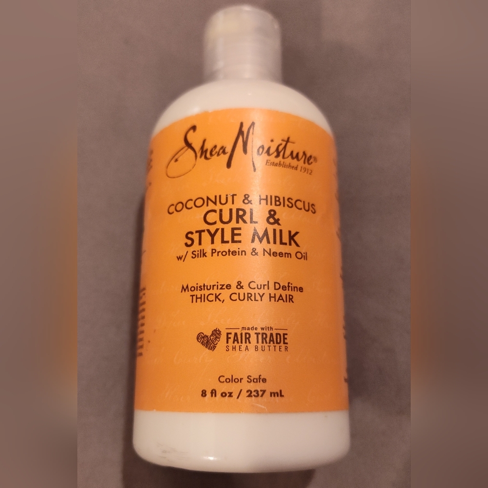 NEW! Shea Moisture Curl & Style Milk 8oz